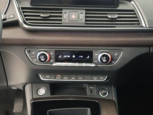 Certified 2023 Audi Q5 2.0T Prestige w/ Prestige Package AWD/4WD image 19