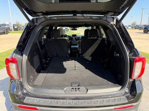 Used 2020 Ford Explorer ST w/ ST Street Pack image 7