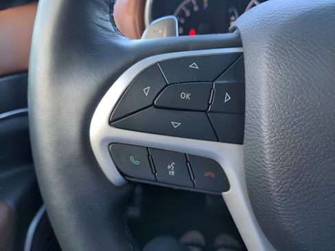 Used 2019 Jeep Grand Cherokee Summit image 14