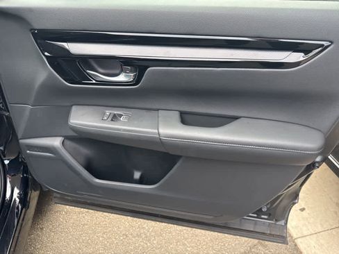 Used 2023 Honda CR-V EX-L image 17
