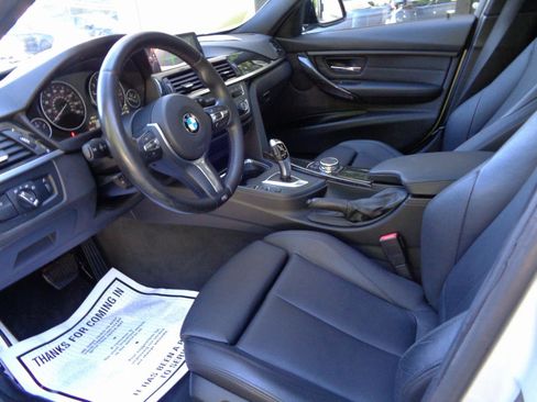 Used 2015 BMW 335i xDrive Sedan AWD/4WD image 10