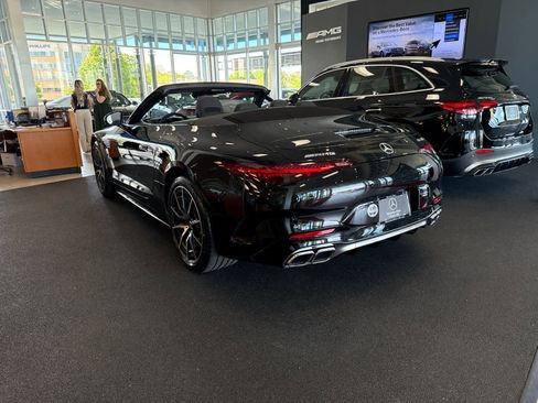 New 2026 Mercedes-Benz SL 55 AMG 4MATIC image 3