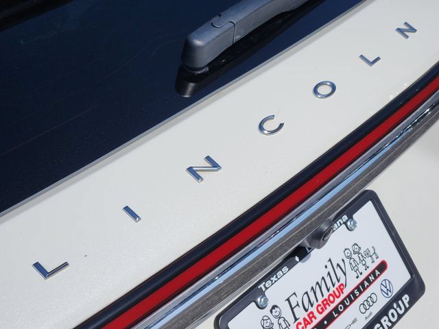 Used 2023 Lincoln Corsair Reserve w/ Equipment Group 202A AWD/4WD image 6