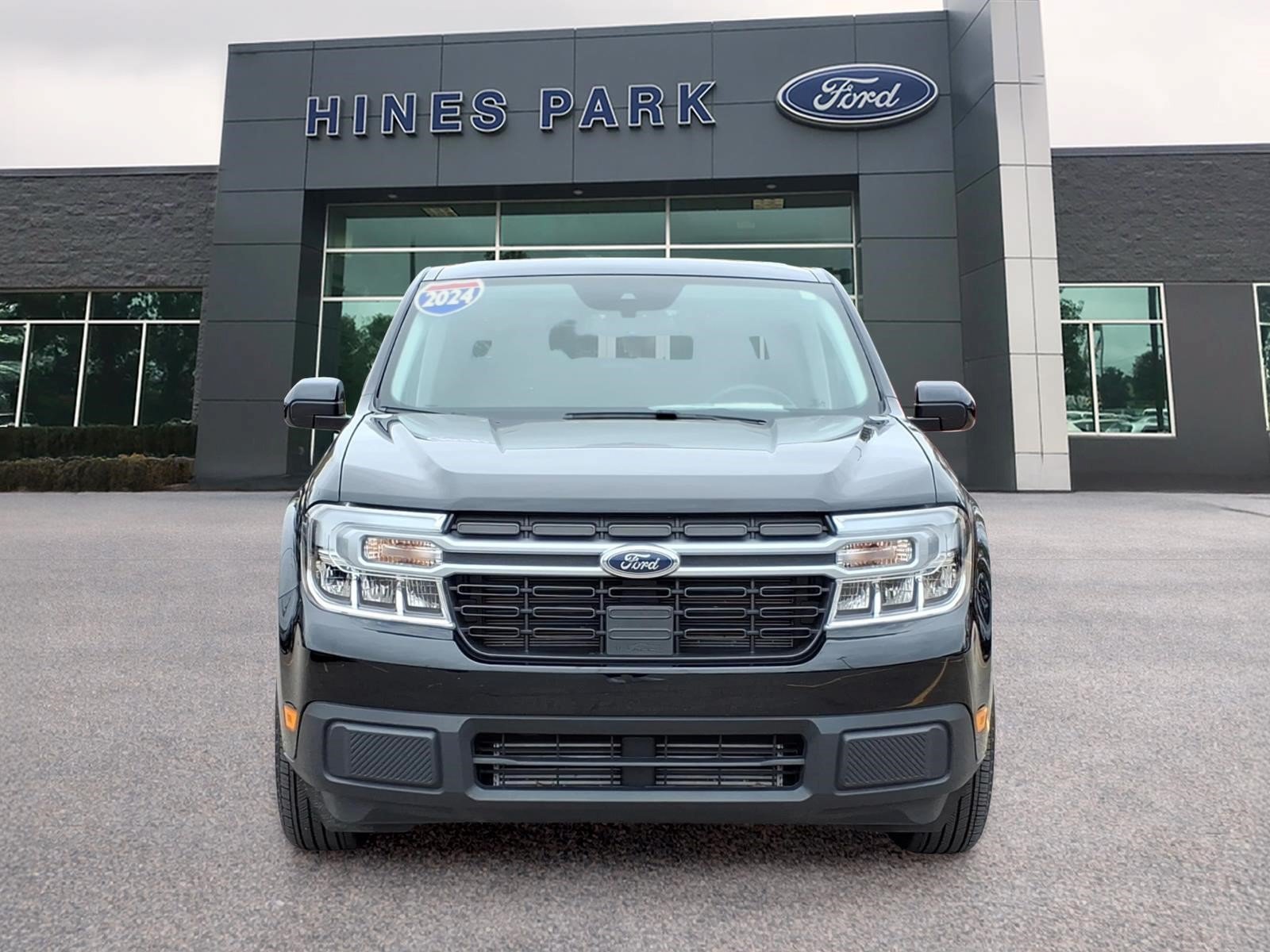 Used 2024 Ford Maverick Lariat w/ 4K Tow Package AWD/4WD image 2