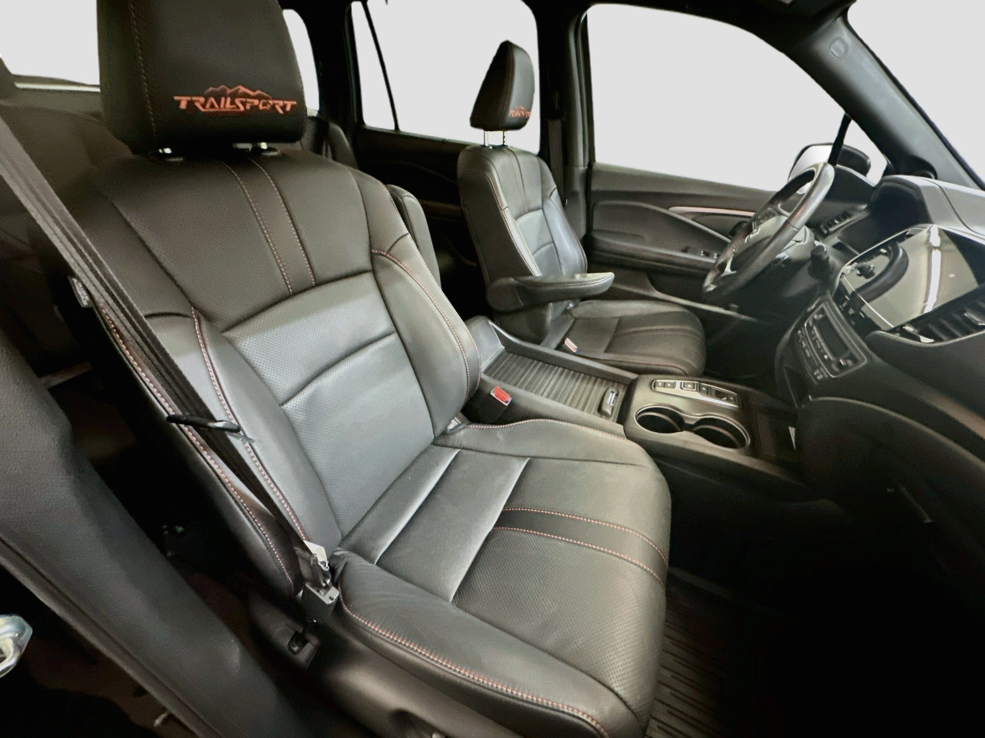 Used 2023 Honda Passport TrailSport image 34