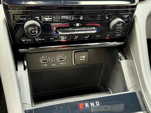 Used 2024 Jeep Grand Cherokee Limited RWD image 18