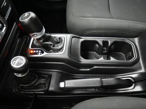Used 2020 Jeep Wrangler Sport image 20