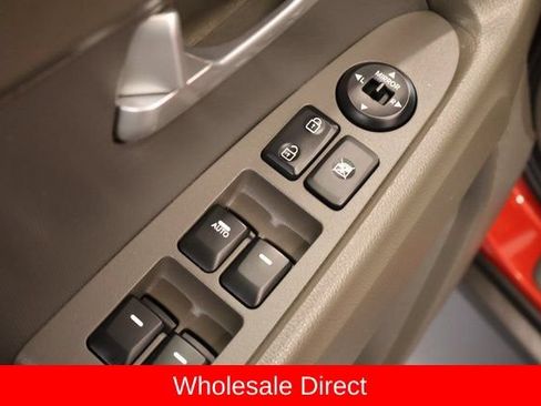 Used 2011 Kia Sportage EX w/ Premium Pkg w/Leather Seats FWD image 10