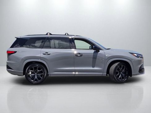 Used 2024 Lexus TX 500h AWD w/ Technology Package image 3