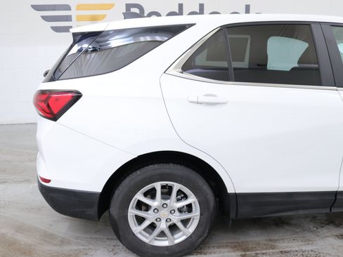 Used 2023 Chevrolet Equinox LT image 10