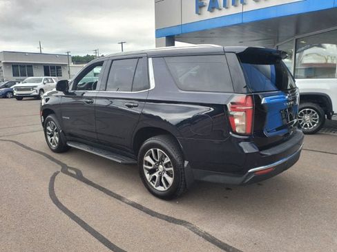 Used 2022 Chevrolet Tahoe LT w/ Luxury Package AWD/4WD image 2