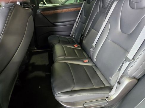 Used 2020 Tesla Model X Long Range AWD/4WD image 9