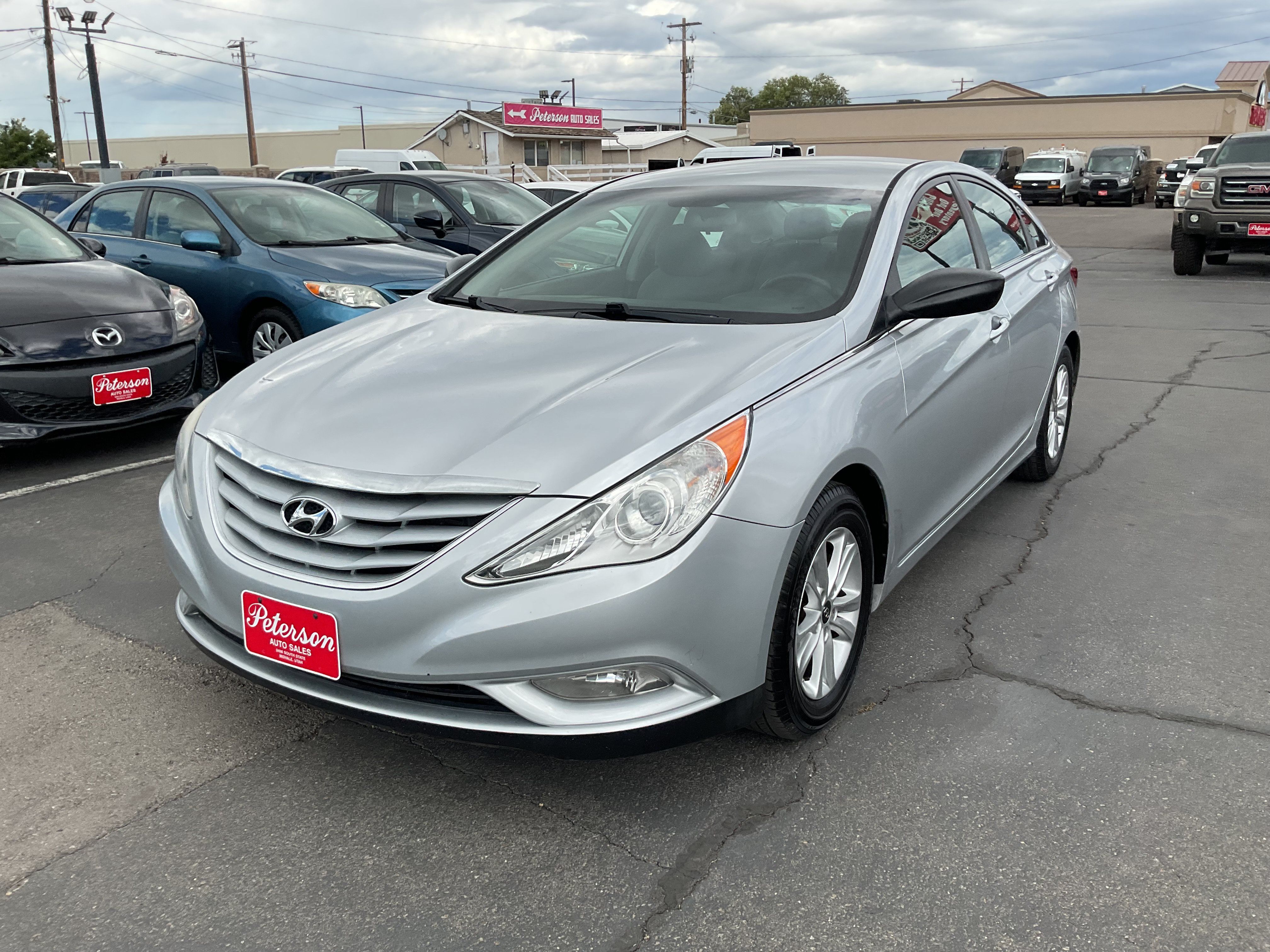 Used 2013 Hyundai Sonata GLS w/ Popular Equipment Pkg FWD image 2