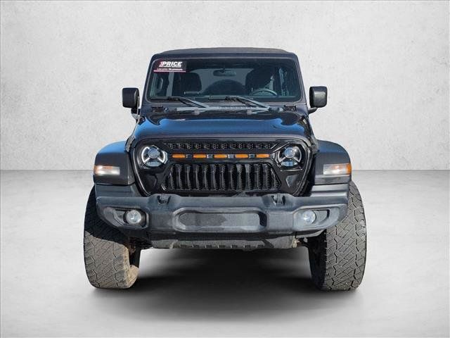 Used 2020 Jeep Wrangler Unlimited Sport AWD/4WD image 2