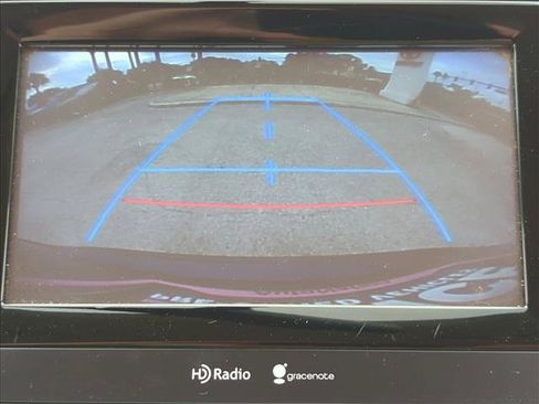 Used 2014 Toyota Highlander Plus FWD image 13