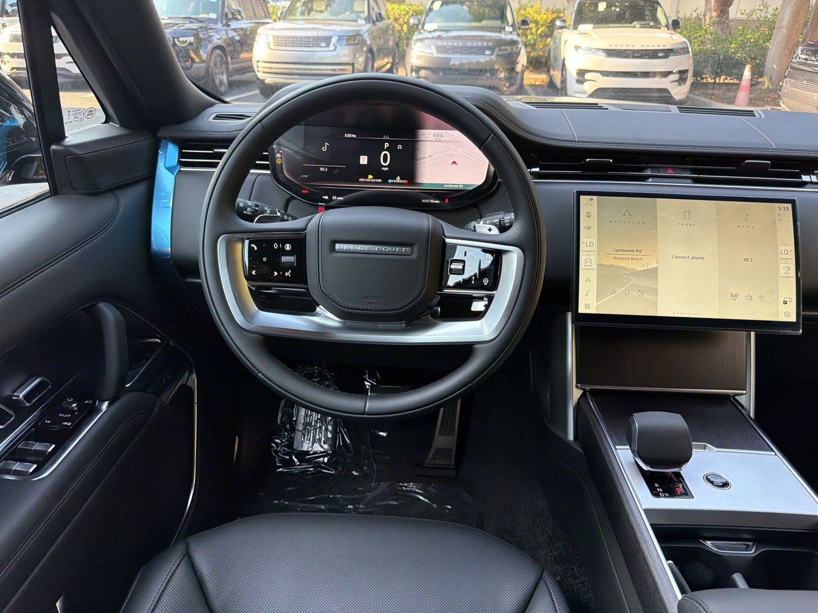New 2026 Land Rover Range Rover Long Wheelbase SE AWD/4WD image 29