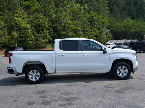 Used 2022 Chevrolet Silverado 1500 LT RWD image 10