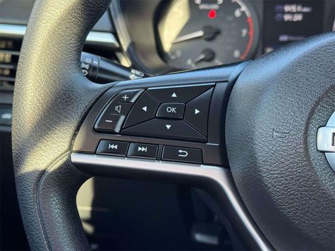 Used 2022 Nissan Altima 2.5 S image 21