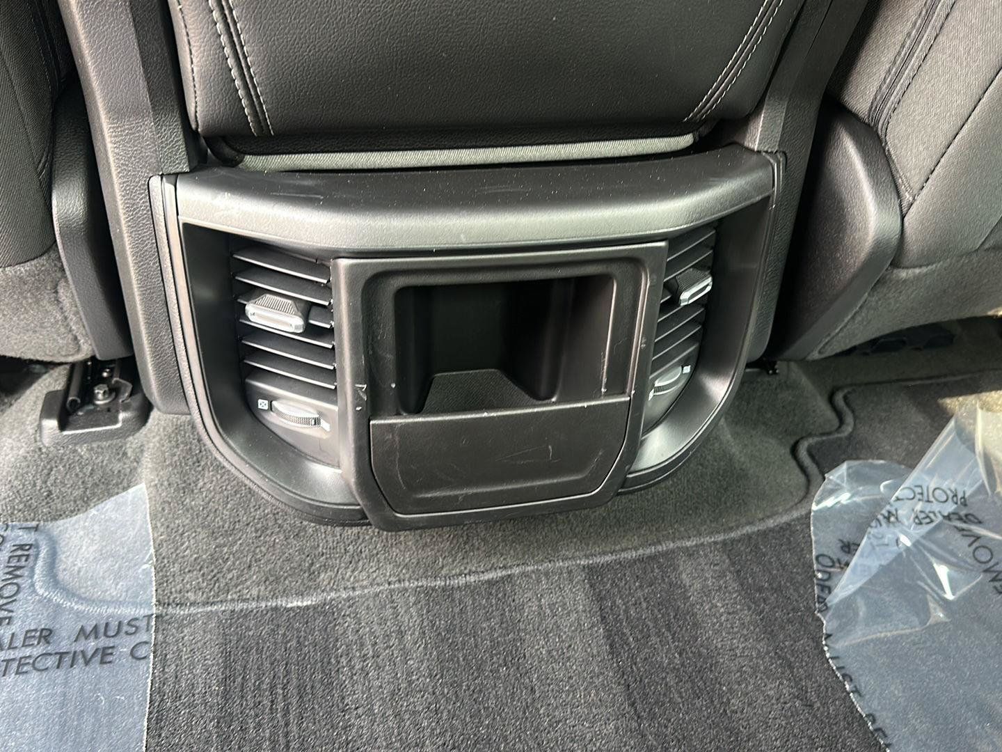 Used 2024 RAM 1500 Big Horn AWD/4WD image 9