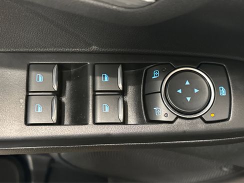 Used 2025 Ford Escape Platinum AWD/4WD image 16
