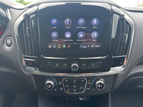Used 2023 Chevrolet Traverse LT AWD/4WD image 6