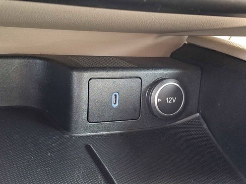 Used 2020 Ford Escape SEL AWD/4WD image 24