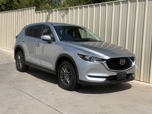 Used 2020 MAZDA CX-5 Touring AWD/4WD image 3