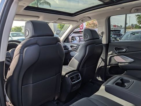 Used 2025 Acura RDX SH-AWD w/ Technology Package image 15