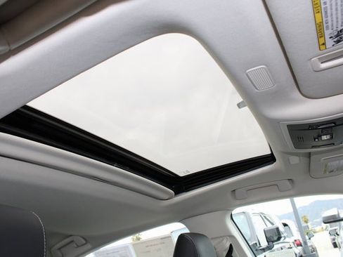 Certified 2023 Lexus ES 350 w/ Premium Package image 6