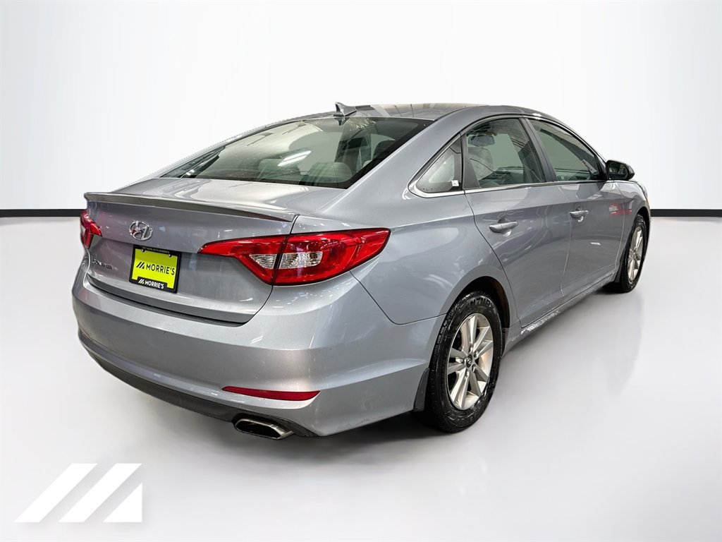 Used 2016 Hyundai Sonata SE w/ Cargo Package FWD image 5
