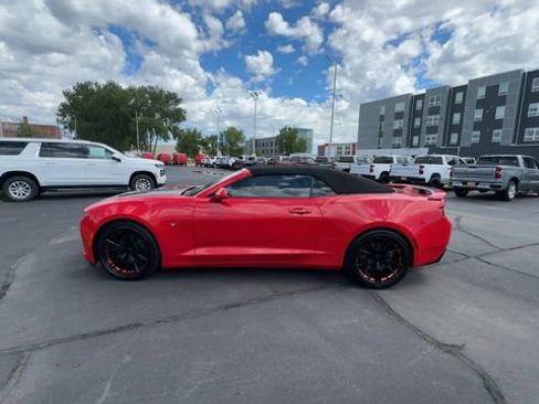 Used 2016 Chevrolet Camaro SS RWD image 5