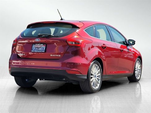 Used 2015 Ford Focus Electric Hatchback image 4