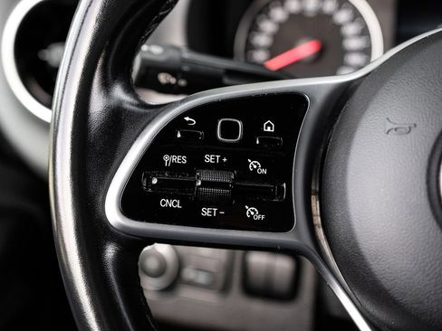 Used 2024 Mercedes-Benz Sprinter 2500 image 12