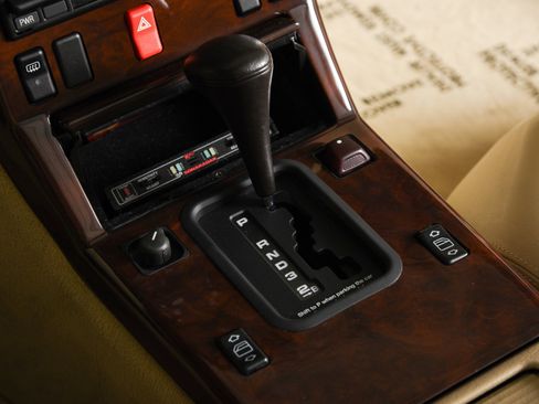 Used 1993 Mercedes-Benz 500 SL image 6