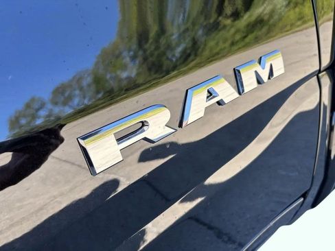 New 2026 RAM 1500 Big Horn AWD/4WD image 9