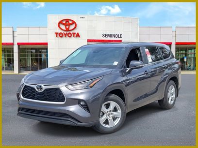 New 2025 Toyota Highlander LE