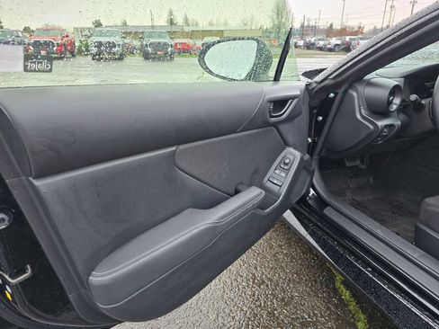 Used 2023 Toyota GR86 image 17