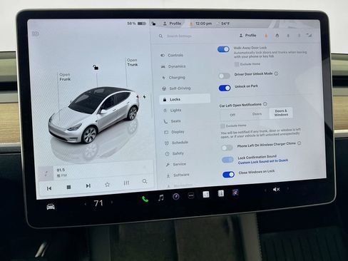 Used 2023 Tesla Model Y Long Range image 28