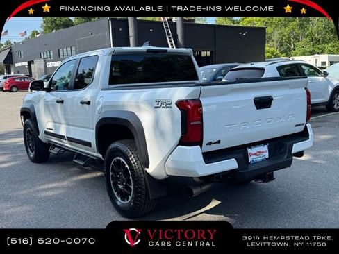 Used 2024 Toyota Tacoma TRD Pro image 7