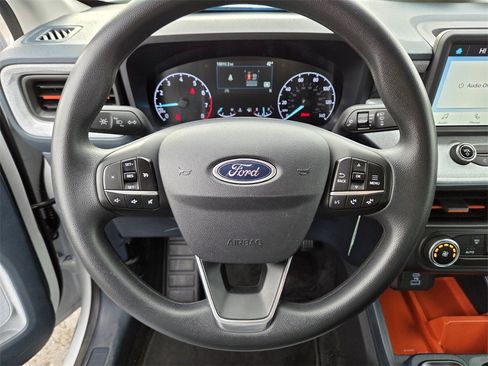 Used 2024 Ford Maverick XLT image 9