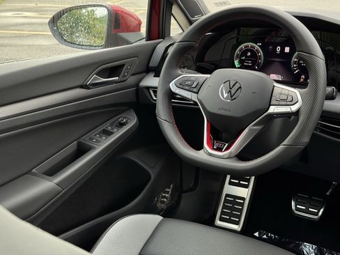 New 2025 Volkswagen GTI SE image 32