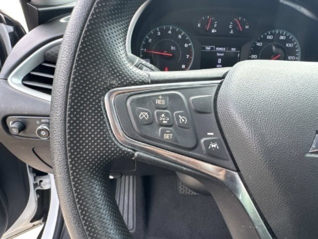 Used 2024 Chevrolet Malibu LT FWD image 28