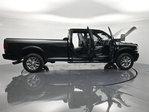 Used 2018 RAM 2500 Limited AWD/4WD image 49