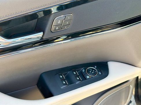Used 2021 Lincoln Nautilus AWD w/ Equipment Group 101A image 20