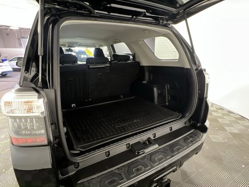 Used 2018 Toyota 4Runner SR5 image 26