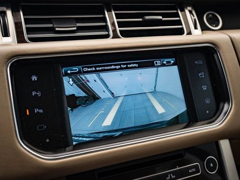 Used 2016 Land Rover Range Rover Supercharged image 32