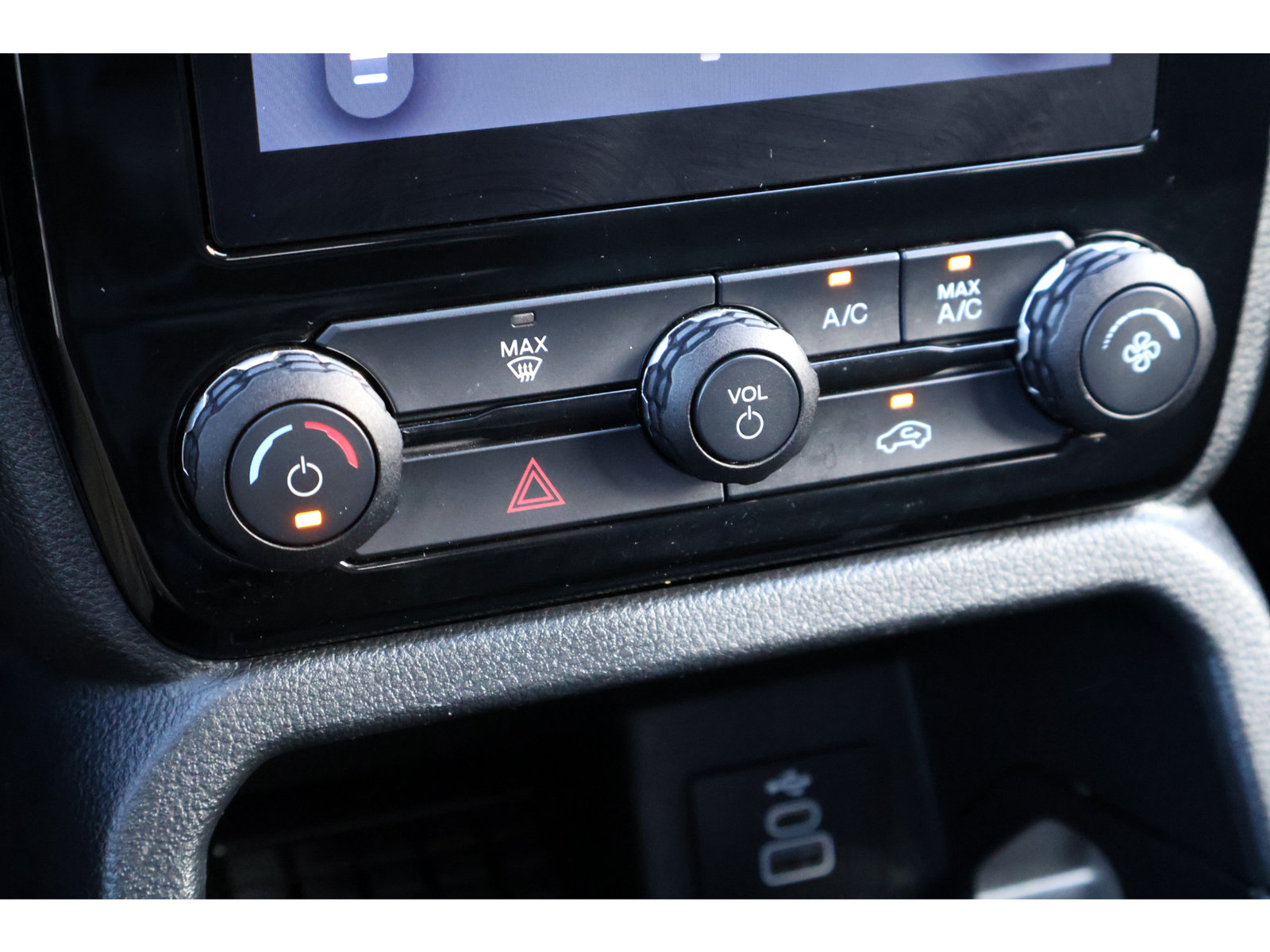 Certified 2025 Ford Ranger XLT RWD image 24