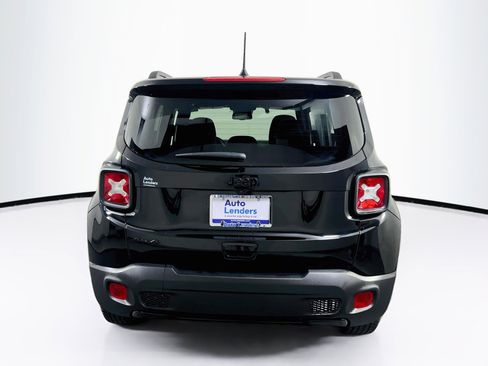 Used 2022 Jeep Renegade Altitude w/ Convenience Group AWD/4WD image 6