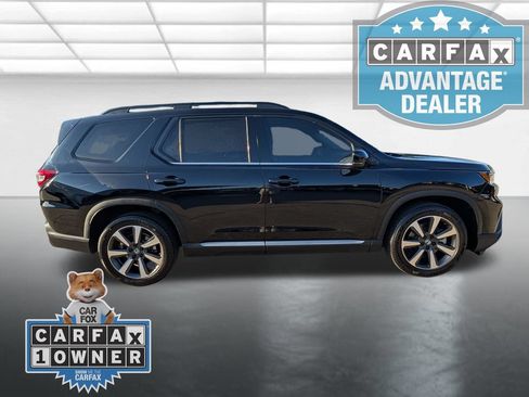 Used 2025 Honda Pilot Elite image 32