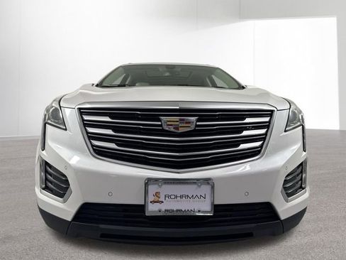Used 2018 Cadillac XT5 Luxury w/ Driver Awareness Package AWD/4WD image 25